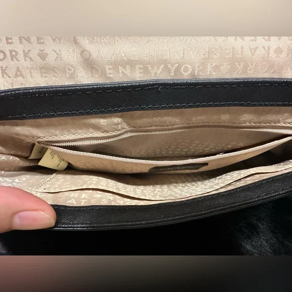 ❌❌SOLD❌❌🎀Kate Spade crossbody bag🎀 - Picture 4 of 12